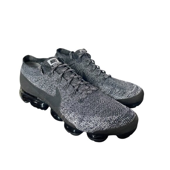Nike Air Vapormax Flyknit 2017 'Oreo' Mens Shoes Size 13 Black/White 849558 041 - Picture 4 of 16